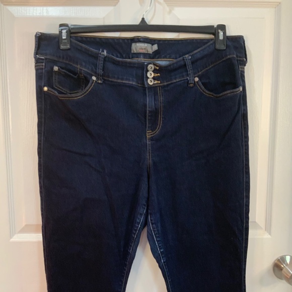 TORRID JEGGING FIRST AT FIT PLUS SIZE 22T - Picture 3 of 10